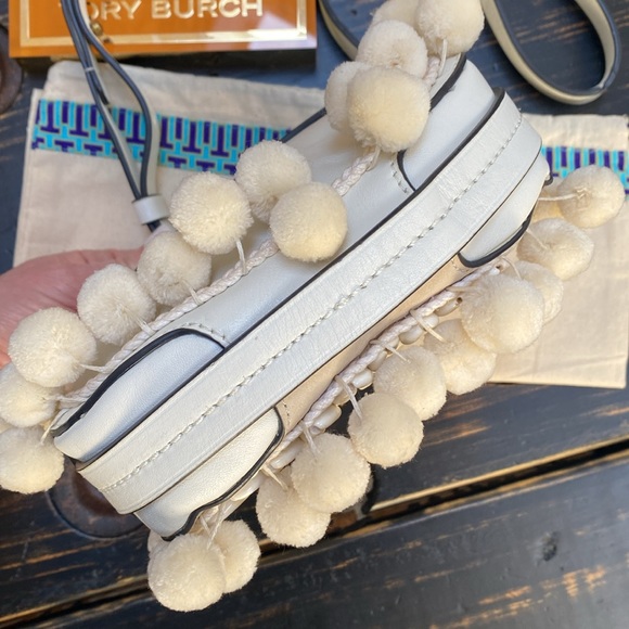 Tory Burch Gemini Link Boho Small Crossbody Bag with Dust Bag - Picture 11 of 15